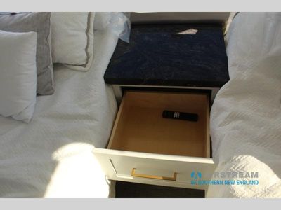 2026 Airstream Globetrotter - Photo 30