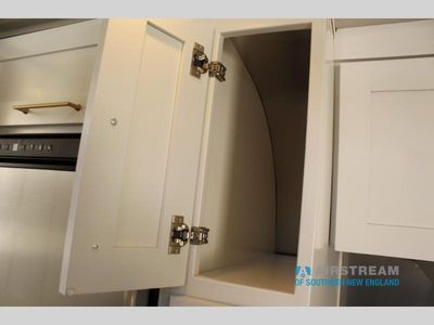 2026 Airstream Globetrotter - Photo 22