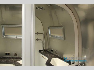 2026 Airstream Globetrotter - Photo 37