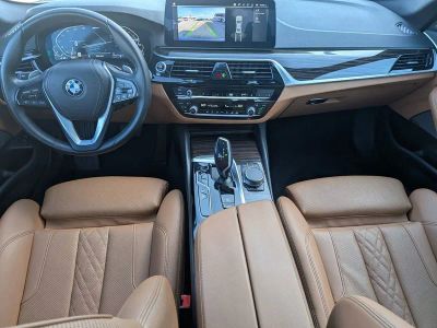 2023 BMW 5 Series — photo 14 view