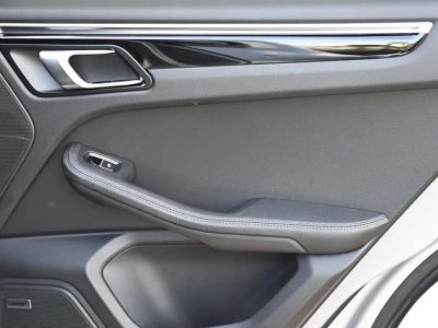 2024 Porsche Macan — photo 29 view