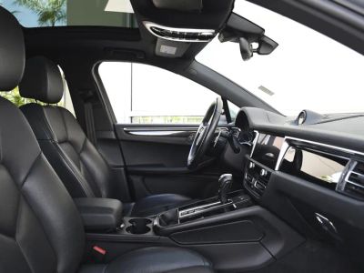 2024 Porsche Macan — photo 30 view