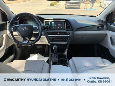 2018 Hyundai Sonata - Photo 3