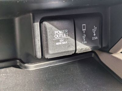 2017 Honda Pilot - Photo 18