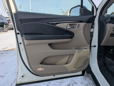 2017 Honda Pilot - Photo 11
