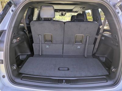 2025 Jeep Grand Cherokee L — photo 11 view