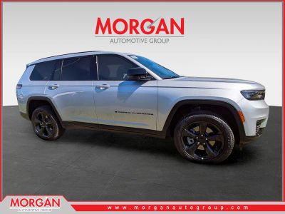 2025 Jeep Grand Cherokee L Limited in Silver — front three-quarter view