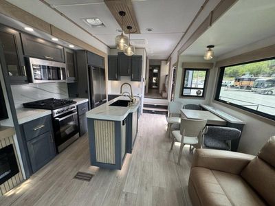 2026 Redwood RV Redwood 371RL Fifth - Photo 16