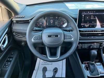 2026 Jeep Compass — photo 20 view