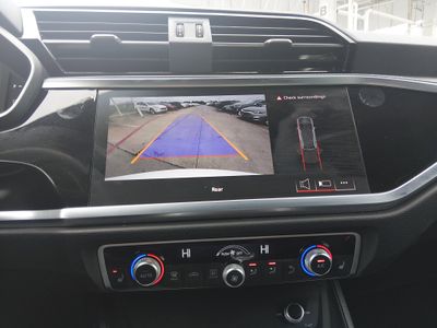 2025 Audi Q3 — photo 16 view