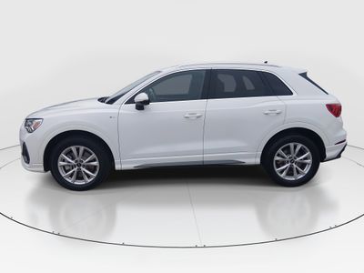 2025 Audi Q3 — interior view