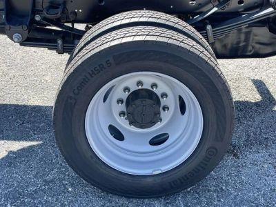 2026 Ford F-550SD - Photo 21