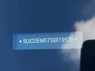 2025 BMW X7 — photo 35 view