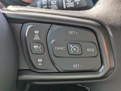2026 Jeep Wrangler — photo 19 view