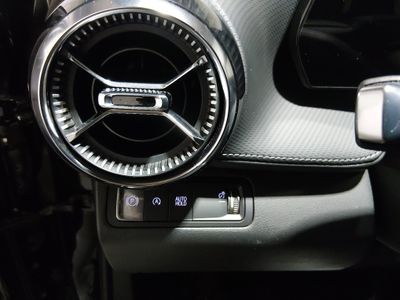 2025 Chevrolet Equinox - Photo 13