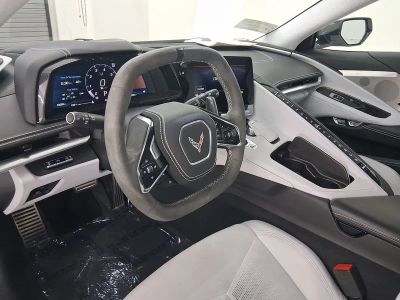 2021 Chevrolet Corvette Stingray Convertible - Photo 4