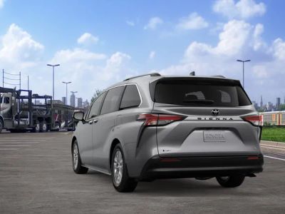 2026 Toyota Sienna - Photo 9