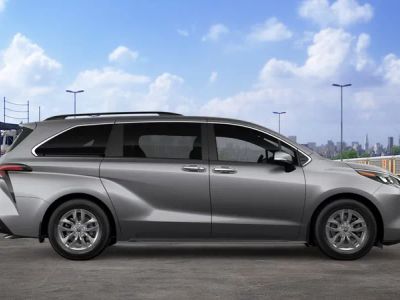 2026 Toyota Sienna - Photo 14