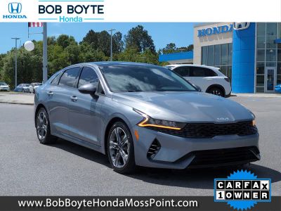2023 Kia K5 - Photo 1