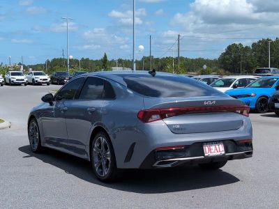 2023 Kia K5 - Photo 7