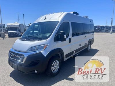 2025 Thor Motor Coach Twist - Photo 2