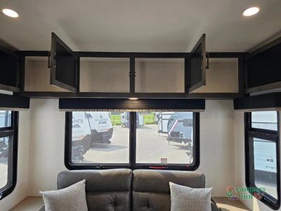2027 Venture RV SportTrek Touring Edition — photo 46 view