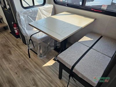 2027 Venture RV SportTrek Touring Edition — photo 36 view