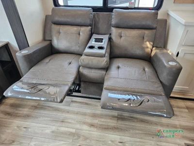 2027 Venture RV SportTrek Touring Edition — photo 39 view