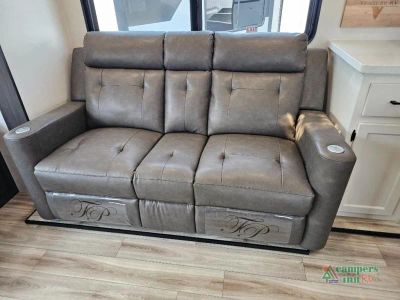 2027 Venture RV SportTrek Touring Edition — photo 38 view