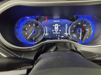 2026 Chrysler Pacifica — photo 13 view