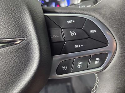 2026 Chrysler Pacifica — photo 15 view