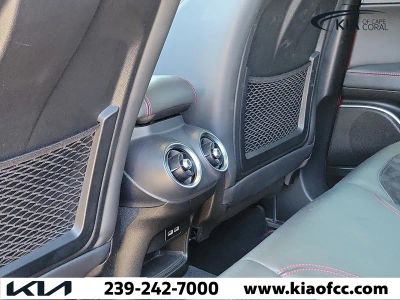2018 Alfa Romeo Stelvio Quadrifoglio — photo 12 view