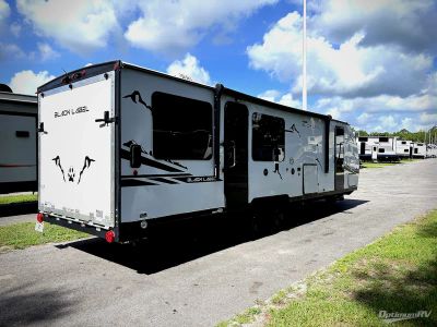 2023 Forest River Cherokee Grey Wolf Black Label - Photo 2