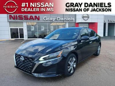 2024 Nissan Altima - Photo 3