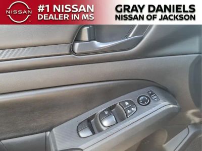 2024 Nissan Altima - Photo 10