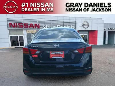 2024 Nissan Altima - Photo 6