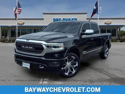 2024 RAM 1500 Limited Crew Cab 4x4 5'7" Box in Black — front three-quarter view