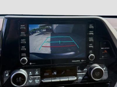 2021 Toyota Highlander — photo 14 view