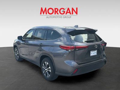 2021 Toyota Highlander — detail view