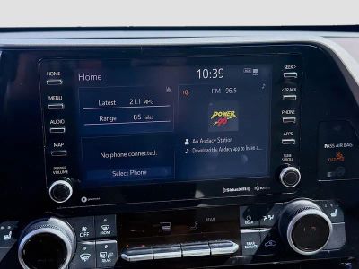 2021 Toyota Highlander — photo 13 view