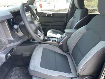 2026 Ford Bronco — photo 13 view