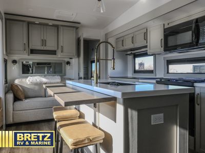 2026 Brinkley Model Z - Photo 8