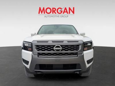 2026 Nissan Frontier — photo 8 view