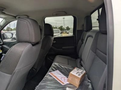 2026 Nissan Frontier — photo 12 view