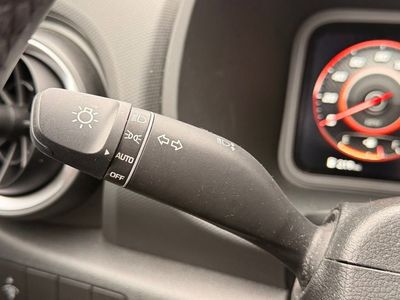 2022 Hyundai Kona Limited — photo 27 view