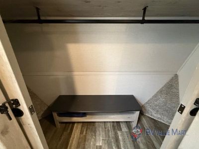 2021 Keystone RV Alpine - Photo 33