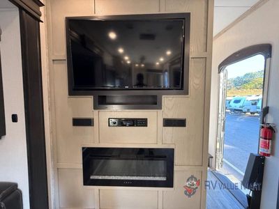 2021 Keystone RV Alpine - Photo 12