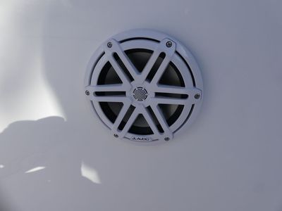 2026 Twin Vee 340 Center Console GFX - Photo 27