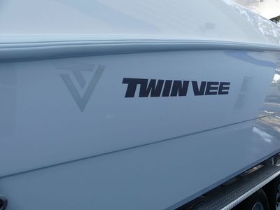 2026 Twin Vee 340 Center Console GFX - Photo 5