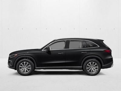 2026 Mercedes-Benz GLC 300 - Photo 3